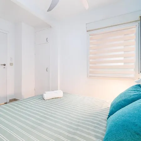 Apartment -2hb-4pax -beach-sea View-ac-wifi15