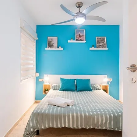 Apartment -2hb-4pax -beach-sea View-ac-wifi15 *