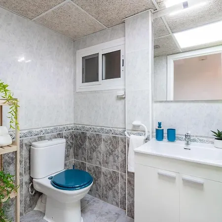 -2hb-4pax -beach-sea View-ac-wifi15 *